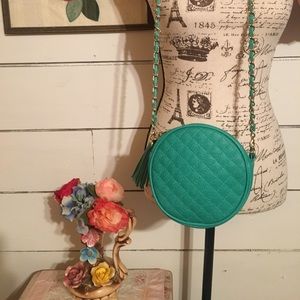 💟Sondra Roberts 2 Crossbody Bag